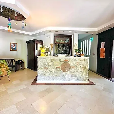 Hotel Anfora 3*